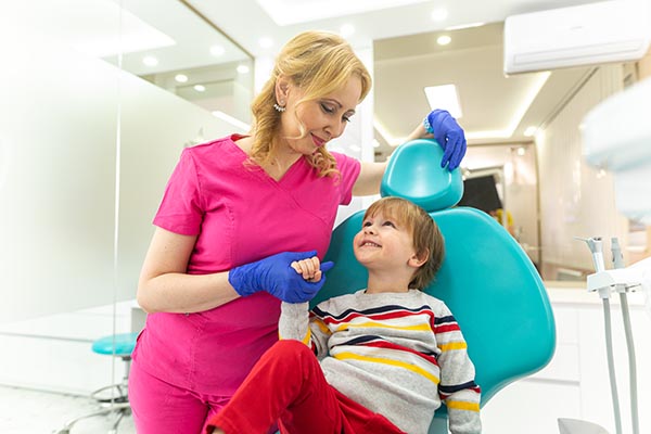 Ema Dent Decija Nega